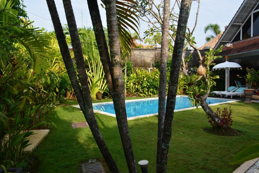 Villa Raquel Seminyak Kültér fotó